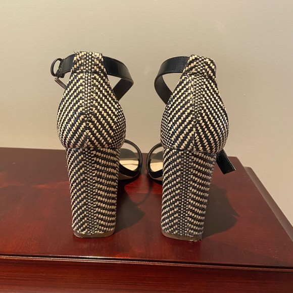 Sandals - Picture 2 of 3